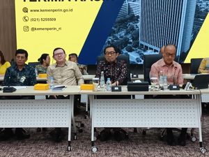 Setahun Pemerintahan Prabowo-Gibran, Industri Nonmigas Tumbuh 4,94% Setahun Pemerintahan Prabowo-Gibran, Industri Nonmigas Tumbuh 4,94%
