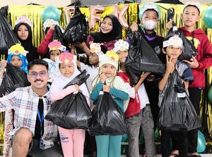 Jatuh Bangun Komunitas Satoe Atap, Tempat Mengajar Terbakar-Biaya Terbatas Jatuh Bangun Komunitas Satoe Atap, Tempat Mengajar Terbakar-Biaya Terbatas