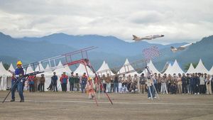 Langit Padang Ramai, 87 Tim Adu Canggih di Kontes Robot Terbang 2025