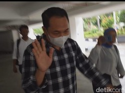Kejati Periksa Mantan Direktur PT GNE Terkait Korupsi Penyertaan Modal Kejati Periksa Mantan Direktur PT GNE Terkait Korupsi Penyertaan Modal