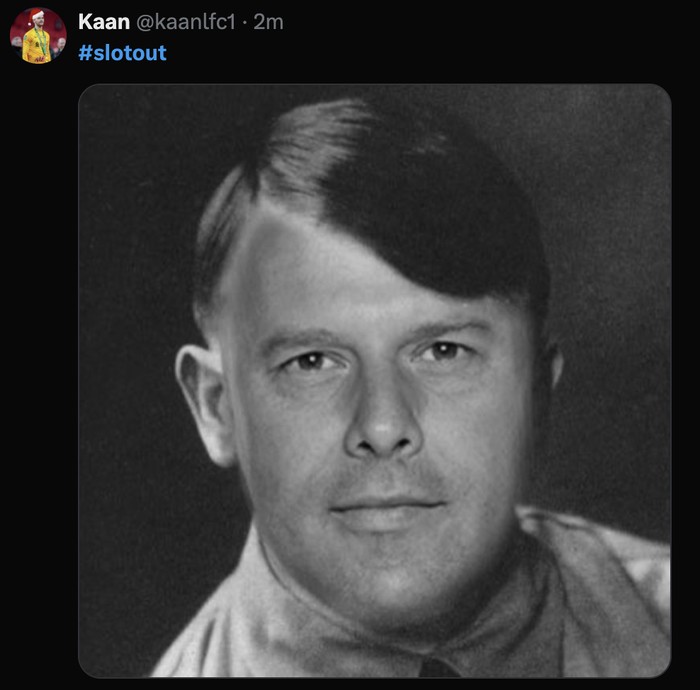 Meme Arne Slot Liverpool kembali menelan kekalahan di bawah Arne Slot. Fans yang kecewa menumpahkan kekesalan di media sosial lewat meme.