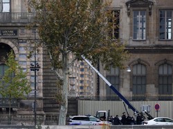 Pencurian Museum Louvre Seperti Film Hollywood Pencurian Museum Louvre Seperti Film Hollywood