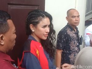 Gugatan Rp244 M Nikita Mirzani pada Reza Gladys Masuk Tahap Mediasi Gugatan Rp244 M Nikita Mirzani pada Reza Gladys Masuk Tahap Mediasi