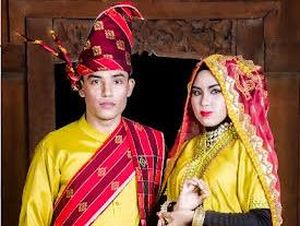 11 Jenis Pakaian Adat Sumbawa, Pangkenang Lonas Pabite-Batedung Tuntang 11 Jenis Pakaian Adat Sumbawa, Pangkenang Lonas Pabite-Batedung Tuntang