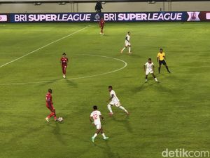 Tyronne Bawa Malut United Unggul 1-0 Atas Persis Solo Pada Babak Pertama