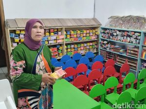Curhat Perajin Mainan Edukatif di Bantul Belum Bisa Bangkit Usai Covid Curhat Perajin Mainan Edukatif di Bantul Belum Bisa Bangkit Usai Covid