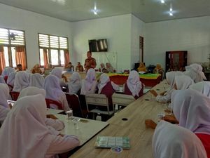 Siswi SMP di Muratara yang Bully Temannya Dikeluarkan dari Sekolah Siswi SMP di Muratara yang Bully Temannya Dikeluarkan dari Sekolah