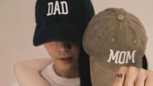 Momen William Chan Loves Ambition Umumkan Punya Anak dengan Supermodel He Sui
