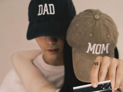 Momen William Chan Loves Ambition Umumkan Punya Anak dengan Supermodel He Sui