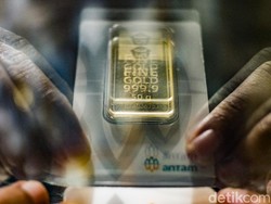 Nggak Berhenti Turun, Harga Emas Antam Anjlok Lagi!