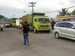 Warga Usul Pelebaran Jalan di Serang: Kawasan Industri tapi Jalannya Sempit