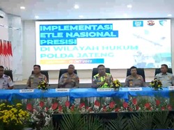 Kakorlantas Ajak Jajaran Jadi Pahlawan Keselamatan, Gencarkan Polantas Menyapa