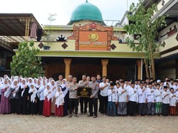 Kapolres Wonogiri Resmikan Masjid Tribrata di Ponpes Binaan Anggota Polri