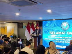 AHY Beberkan Jurus RI Bebas Truk Obesitas 2027 AHY Beberkan Jurus RI Bebas Truk Obesitas 2027