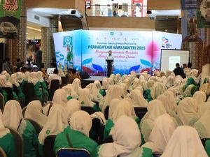 Bupati Gresik Tegaskan Peran Fatayat NU dalam Pemberdayaan Perempuan Bupati Gresik Tegaskan Peran Fatayat NU dalam Pemberdayaan Perempuan