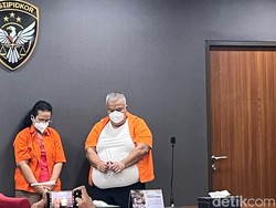 Polri Tetapkan 2 Tersangka Kasus Korupsi BUMD di Riau, Rugikan Negara Rp 33 M Polri Tetapkan 2 Tersangka Kasus Korupsi BUMD di Riau, Rugikan Negara Rp 33 M