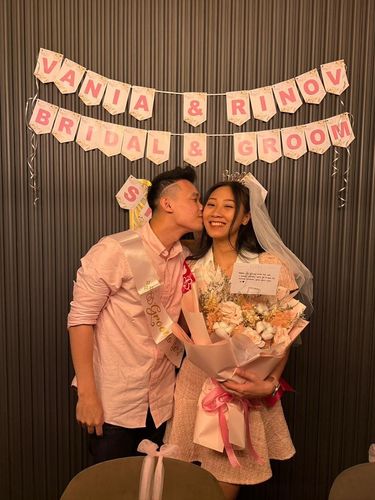Rinov Rivaldy dan Vania Arianti Sukoco