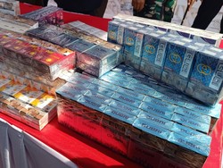 Bea Cukai Jabar: Edarkan Rokok Ilegal Bisa Dipenjara 5 Tahun Bea Cukai Jabar: Edarkan Rokok Ilegal Bisa Dipenjara 5 Tahun