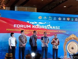 Kemenko IPK Evaluasi Tata Ruang Sarbagita Tiap 3 Bulan-Kritik Kepala Daerah Kemenko IPK Evaluasi Tata Ruang Sarbagita Tiap 3 Bulan-Kritik Kepala Daerah