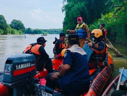 Dua Bocah Tenggelam di Sungai Komering OKU Timur, Satu Ditemukan Tewas Dua Bocah Tenggelam di Sungai Komering OKU Timur, Satu Ditemukan Tewas