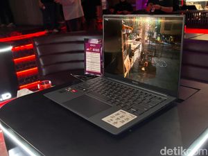 Video: Axioo Rilis Laptop yang Lebih Ringan dari Tablet Video: Axioo Rilis Laptop yang Lebih Ringan dari Tablet