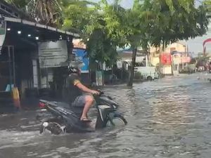 Jalur Pantura Semarang-Demak Banjir Jalur Pantura Semarang-Demak Banjir