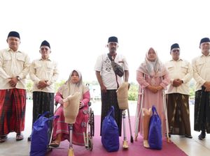 13 Warga Pasuruan Terima Bantuan Kaki Palsu dari Kemensos 13 Warga Pasuruan Terima Bantuan Kaki Palsu dari Kemensos