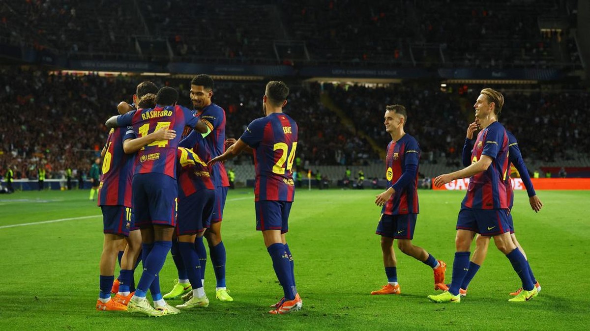 Barcelona makin pede hadapi El Clasico usai membantai Olympiakos. (REUTERS/Albert Gea)