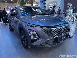 Bocoran Mobil Baru Chery: C5 CSH, Irit Tapi Dahsyat Bocoran Mobil Baru Chery: C5 CSH, Irit Tapi Dahsyat