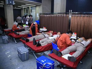 Divisi Humas Polri Gelar Donor Darah Jelang Hari Jadi Ke-74 Divisi Humas Polri Gelar Donor Darah Jelang Hari Jadi Ke-74