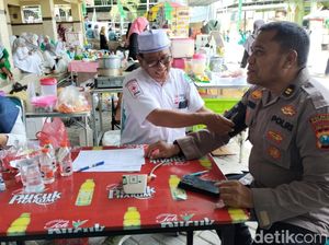 Donor Darah Warnai HUT ke-74 Humas Polri di Polres Pasuruan Donor Darah Warnai HUT ke-74 Humas Polri di Polres Pasuruan