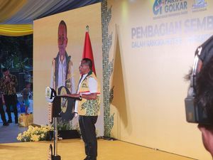 Bahlil: Dalam Kondisi Bangsa Saat Ini, Kita Perlu Kompak untuk Saling Bantu Bahlil: Dalam Kondisi Bangsa Saat Ini, Kita Perlu Kompak untuk Saling Bantu