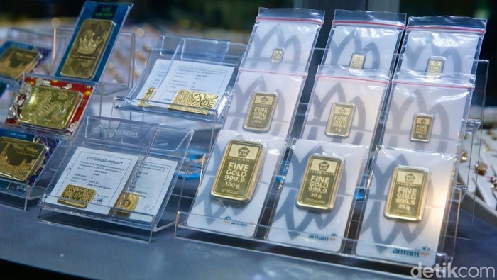 Harga Emas Antam Hari Ini Naik Tinggi!