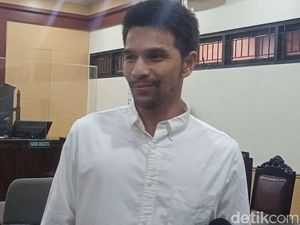 Divonis 8 Bulan Penjara, Jonathan Frizzy: Ini Titik Terendah Divonis 8 Bulan Penjara, Jonathan Frizzy: Ini Titik Terendah