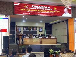 Kapolres Parepare Usul Pendirian Polsek Bacukiki Barat ke Komisi III DPR Kapolres Parepare Usul Pendirian Polsek Bacukiki Barat ke Komisi III DPR