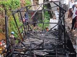 Tabung Gas Bocor, Dapur Warga di Puncak Bogor Terbakar Tabung Gas Bocor, Dapur Warga di Puncak Bogor Terbakar