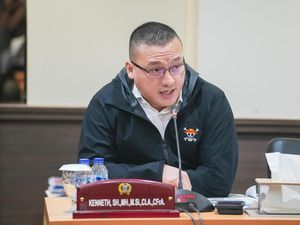 Kenneth DPRD DKI Soroti Pungli di Tebet Eco Park, Minta Pengawasan Diperketat Kenneth DPRD DKI Soroti Pungli di Tebet Eco Park, Minta Pengawasan Diperketat