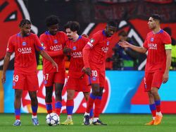 Video: Diwarnai 2 Kartu Merah, PSG Lumat Leverkusen 7-2