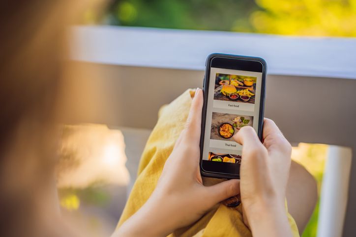 Tipu Aplikasi 2 Tahun, Pria Ini Berhasil Dapat Makan Gratis 1.000 Kali