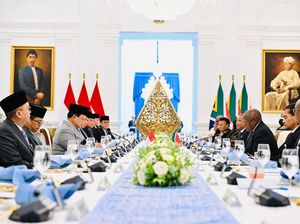 Momen Jamuan Makan Siang di Istana yang Bikin Presiden Afrika Selatan Terkesan Momen Jamuan Makan Siang di Istana yang Bikin Presiden Afrika Selatan Terkesan