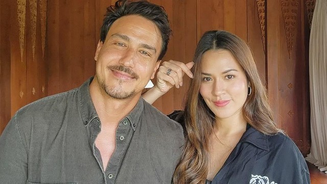 Gosip Terkini Selebriti Insertlive : Peramal Ini Ungkap Ramalannya soal Raisa dan Hamish Daud Bakal Cerai Terbukti