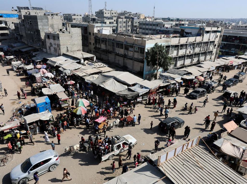 Suasana Pasar Gaza Hidup Lagi di Tengah Gencatan Senjata Suasana Pasar Gaza Hidup Lagi di Tengah Gencatan Senjata