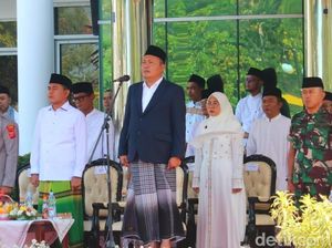 Wabup Karawang: Santri Harus Beri Solusi Nyata Hadapi Tantangan Zaman Wabup Karawang: Santri Harus Beri Solusi Nyata Hadapi Tantangan Zaman