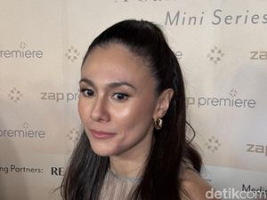 Wulan Guritno Tanggapi Wajah Bopengnya yang Viral, Akui Jadi Pejuang Jerawat Wulan Guritno Tanggapi Wajah Bopengnya yang Viral, Akui Jadi Pejuang Jerawat