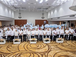 Bank bjb Dorong Inklusi Keuangan Lewat Akad Massal KUR 800 Ribu Debitur