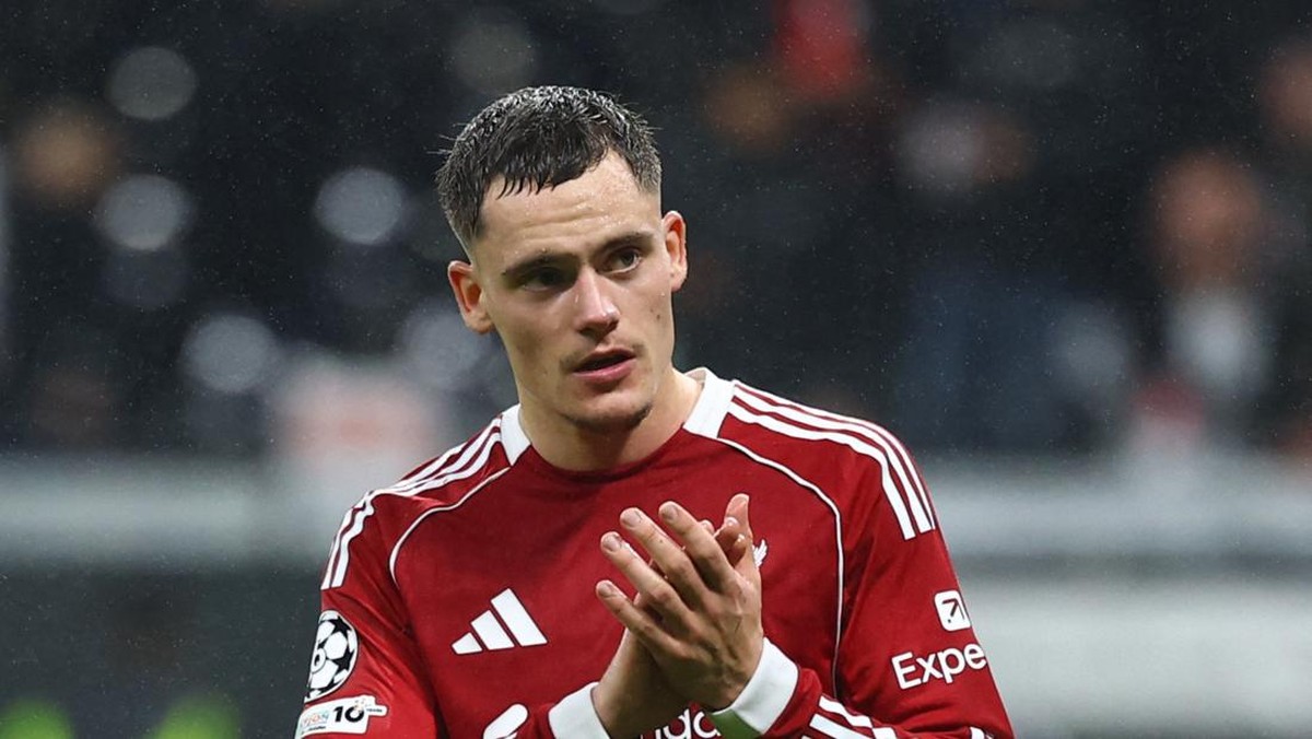 Florian Wirtz belum maksimal di Liverpool, Gary Neville khawatir. (Foto: REUTERS/Kai Pfaffenbach)