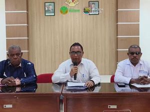 BBKSDA Papua Minta Maaf Pembakaran Mahkota Cenderawasih Picu Demo Rusuh BBKSDA Papua Minta Maaf Pembakaran Mahkota Cenderawasih Picu Demo Rusuh