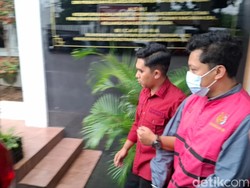 Pegawai Bank di Cimahi Tilap Setoran Nasabah, Kerugian Capai Rp1,5 M Pegawai Bank di Cimahi Tilap Setoran Nasabah, Kerugian Capai Rp1,5 M