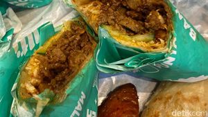 Unik! Roti Canai Gulung Isi Rendang Lezat Ada di Jakarta