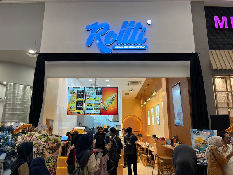 Rollti dari Malaysia buka cabang di Gandaria City Jakarta Selatan